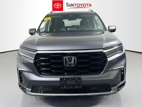 Used 2023 Honda Pilot Elite image 32
