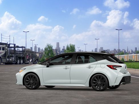 New 2026 Toyota Corolla XSE FWD image 4