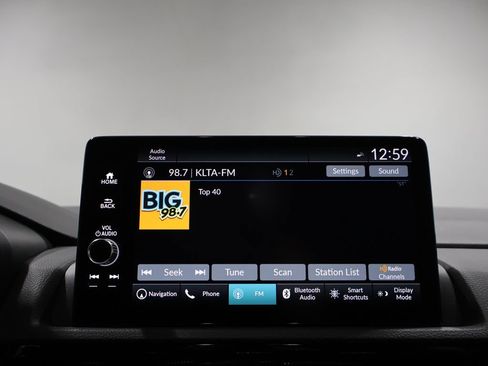 Used 2025 Honda CR-V Sport Touring image 27