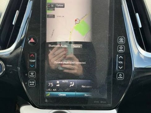 Used 2017 Toyota Prius Prime Premium w/ Carpet Mat Package FWD image 14
