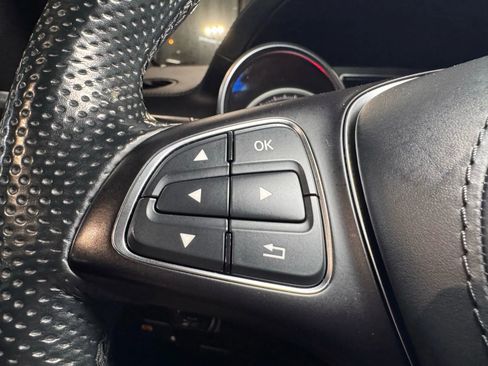 Used 2018 Mercedes-Benz GLS 550 4MATIC w/ Driver Assistance Package image 33