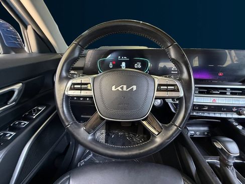 Used 2025 Kia Telluride S AWD/4WD image 13