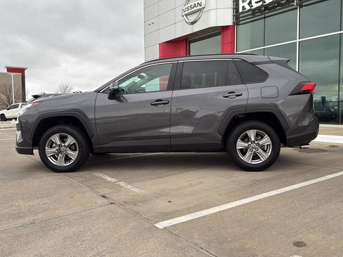 Used 2024 Toyota RAV4 XLE AWD/4WD image 12