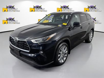 Used 2021 Toyota Highlander Limited
