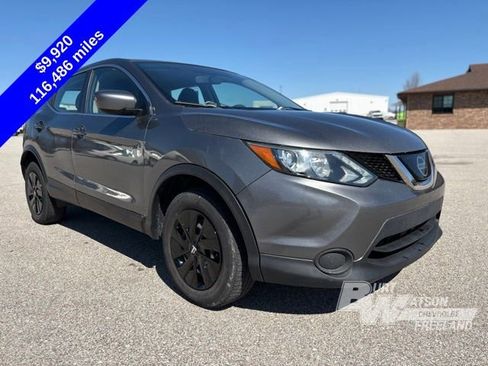 Used 2019 Nissan Rogue Sport S image 9