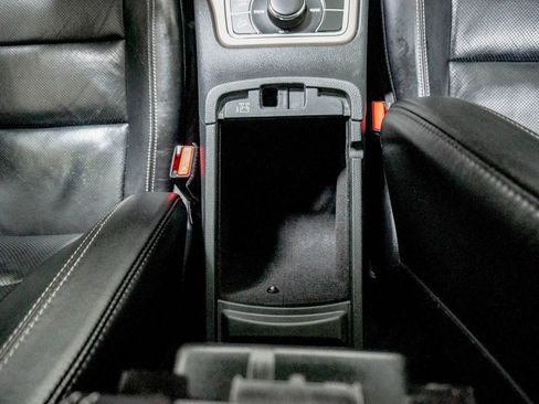 Used 2017 Jeep Grand Cherokee Limited w/ Luxury Group II image 30