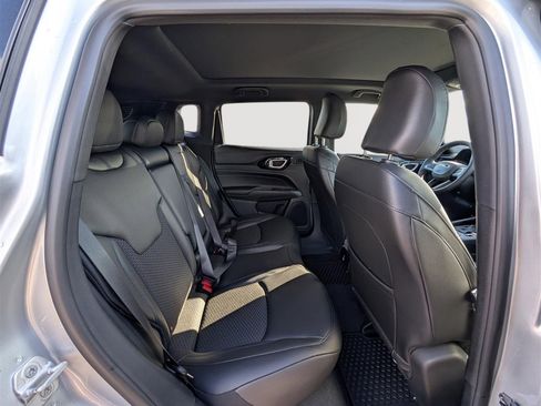 New 2025 Jeep Compass Latitude w/ Sun & Sound Group AWD/4WD image 7