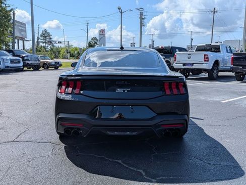 Used 2024 Ford Mustang GT RWD image 7