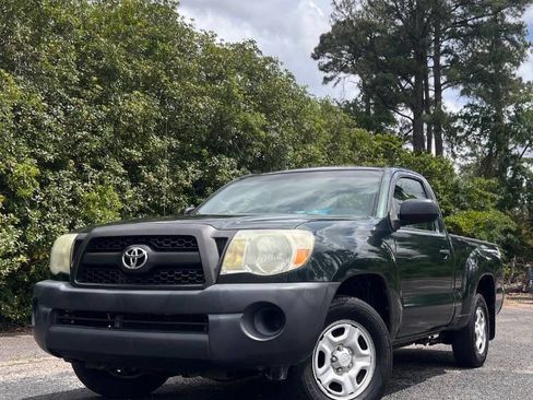 Used 2011 Toyota Tacoma 2WD Regular Cab image 2