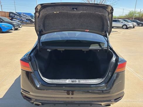 Used 2023 Nissan Altima 2.0 SR FWD image 20