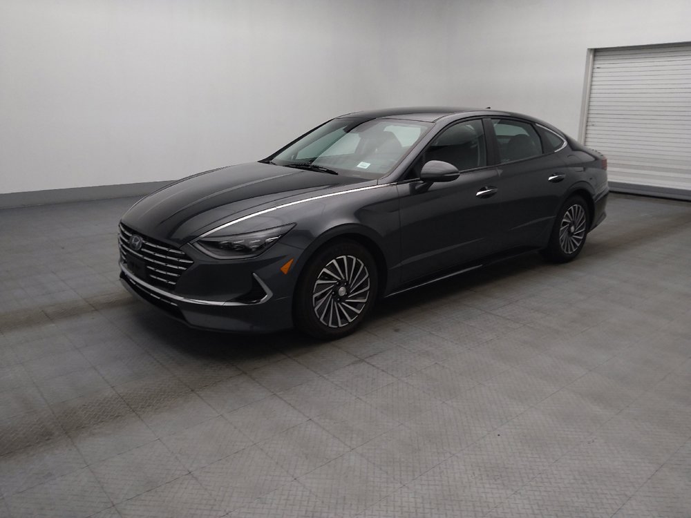 Used 2023 Hyundai Sonata SEL FWD image 2