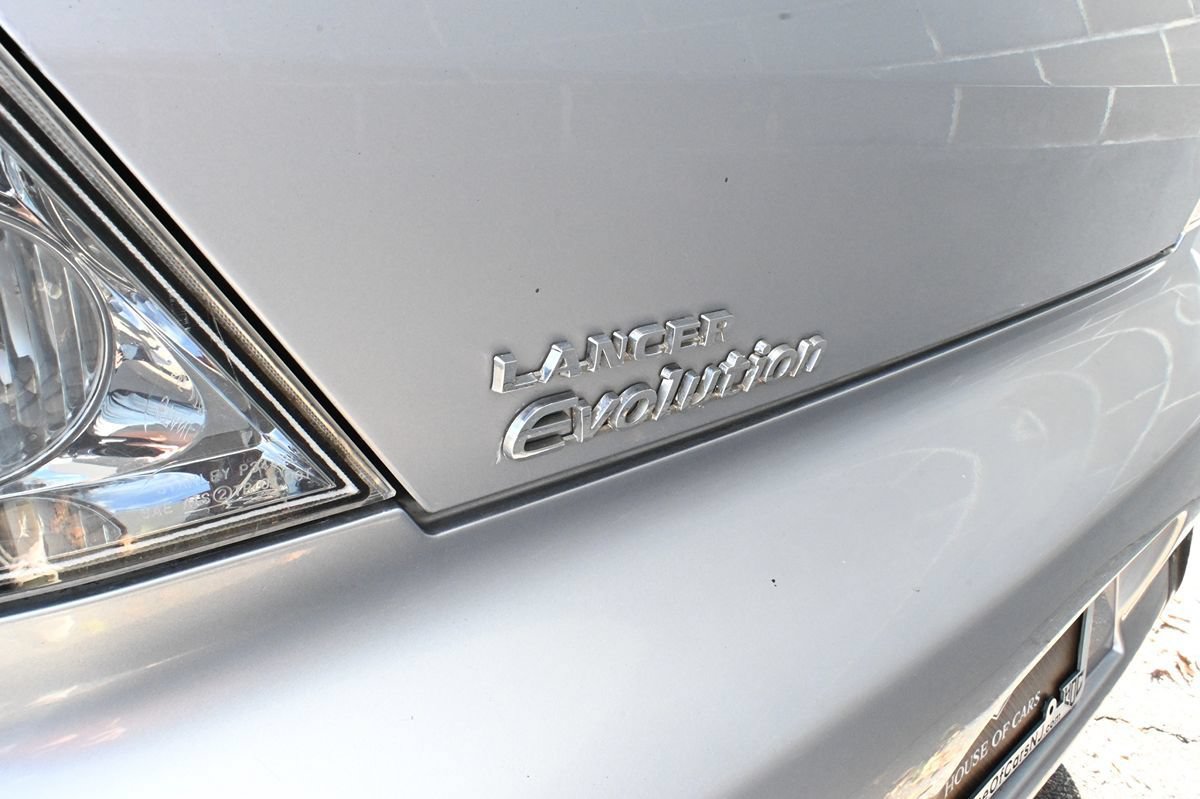 Used 2005 Mitsubishi Lancer Evolution AWD/4WD image 9