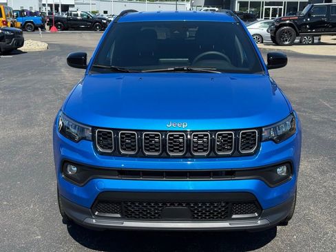 Certified 2025 Jeep Compass Latitude w/ Altitude Special Edition AWD/4WD image 8