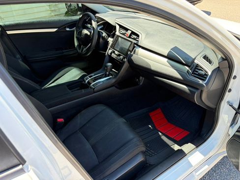 Used 2018 Honda Civic EX image 27
