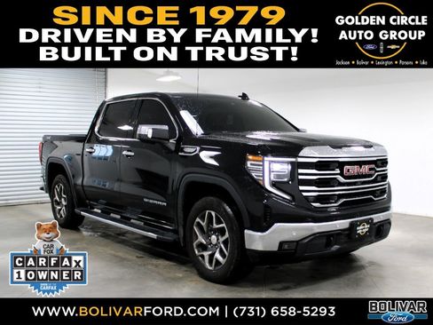 Used 2022 GMC Sierra 1500 SLT AWD/4WD image 1
