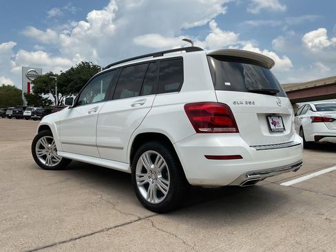 Used 2014 Mercedes-Benz GLK 250 BlueTEC 4MATIC image 4