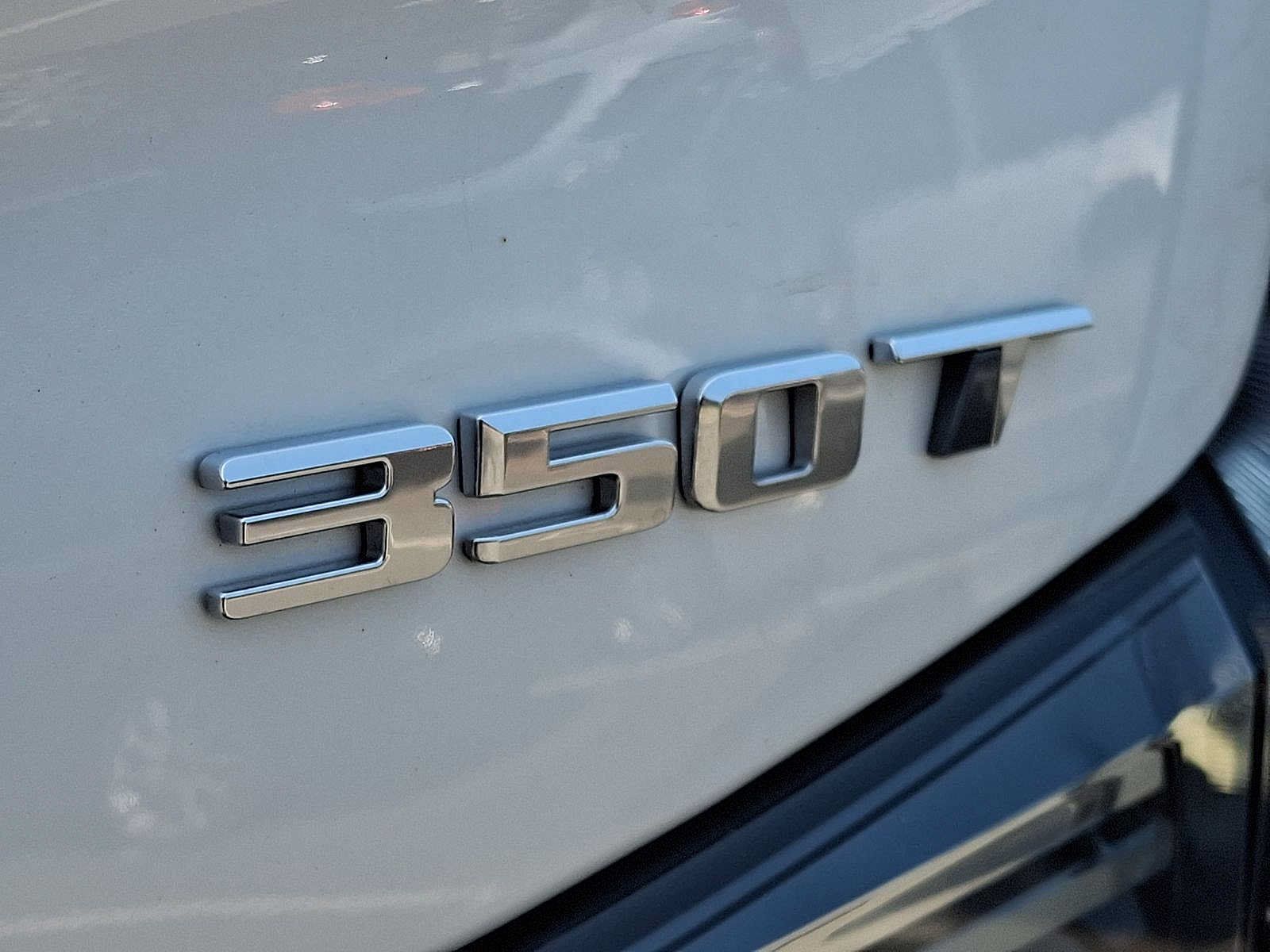 Used 2023 Cadillac XT4 Sport AWD/4WD image 30
