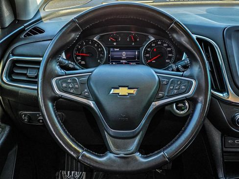 Used 2022 Chevrolet Equinox LT image 23