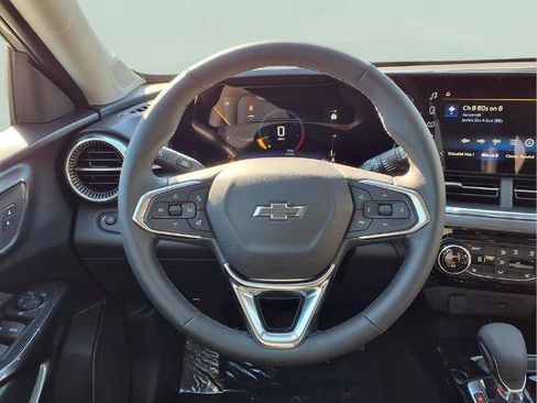 New 2026 Chevrolet Trax ACTIV w/ Driver Confidence Package FWD image 16