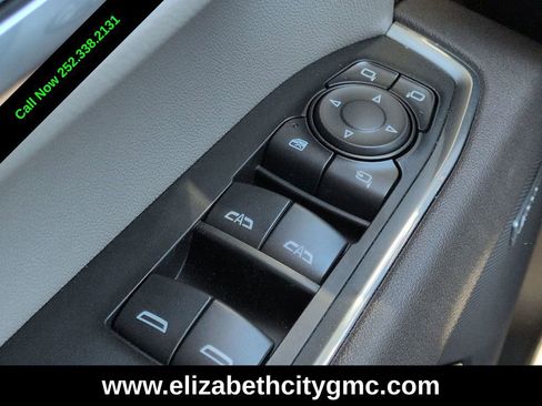 New 2026 GMC Sierra 1500 SLT image 24