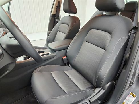 Used 2025 Nissan Altima 2.5 S image 37