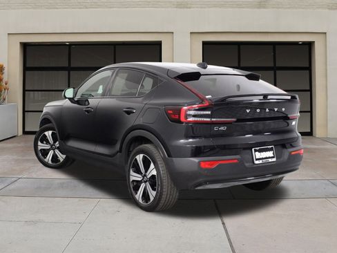 Used 2023 Volvo C40 P8 Recharge Plus image 2