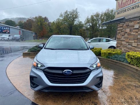 Used 2025 Subaru Legacy Premium image 3