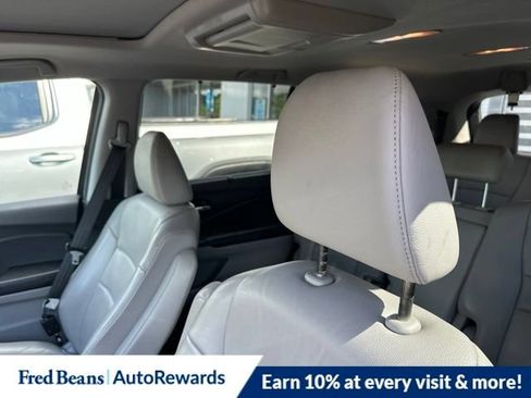 Used 2016 Honda Pilot Touring image 9