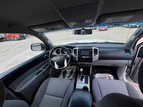 Used 2014 Toyota Tacoma 4x4 Access Cab V6 w/ SR5 Package image 13