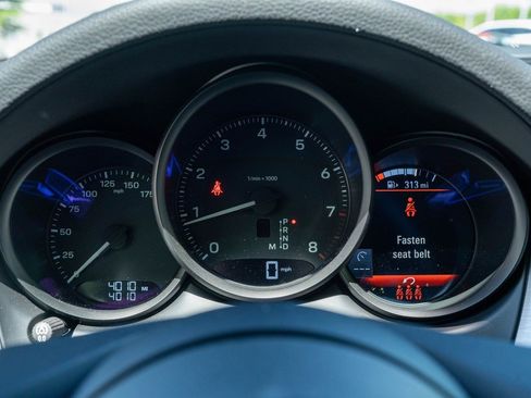 Certified 2026 Porsche Macan AWD/4WD image 27