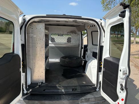Used 2017 RAM ProMaster City Tradesman w/ Rear Back-up Camera Group FWD image 34
