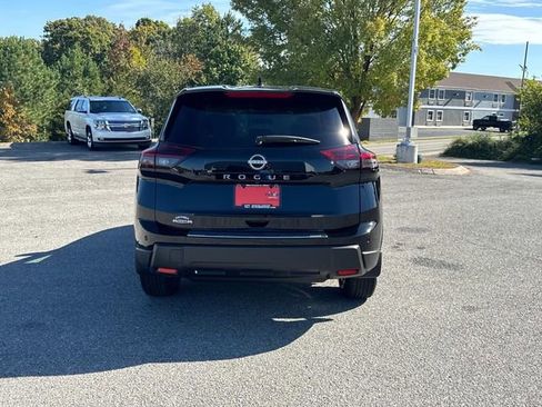 New 2026 Nissan Rogue SV w/ Cold Weather Package image 5