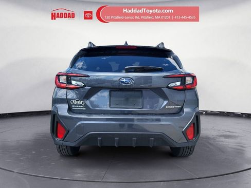Used 2024 Subaru Crosstrek 2.0i Premium AWD/4WD image 4