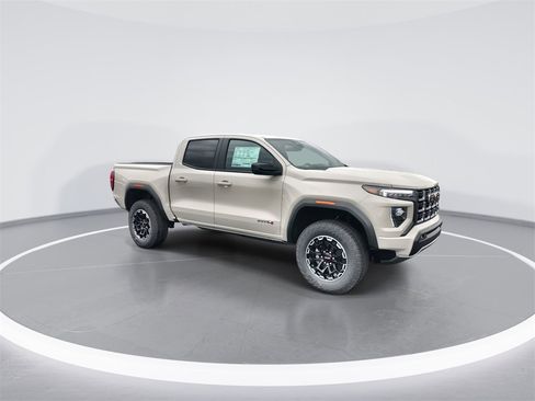 New 2026 GMC Canyon AT4 image 2