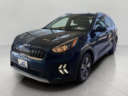 Used 2022 Kia Niro LXS FWD image 3