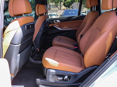 Certified 2026 BMW X7 xDrive40i AWD/4WD image 18