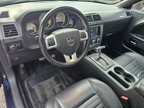 Used 2011 Dodge Challenger R/T image 16