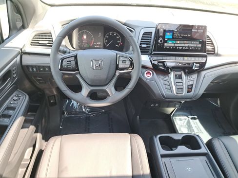 New 2026 Honda Odyssey Sport-L image 15