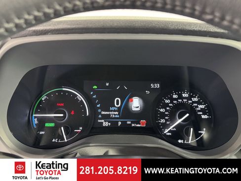 Certified 2025 Toyota Sienna XLE image 27