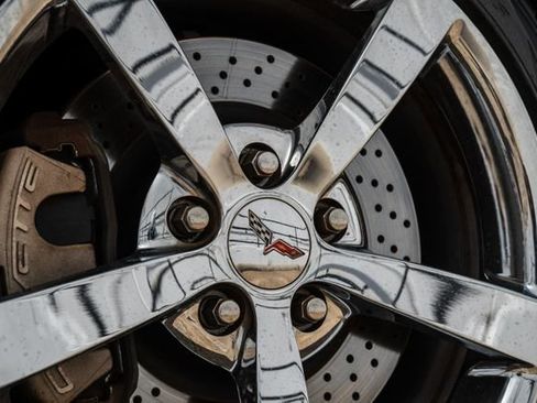 Used 2008 Chevrolet Corvette Convertible w/ Preferred Equipment Group image 3