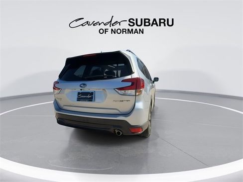 Used 2022 Subaru Forester Limited image 7