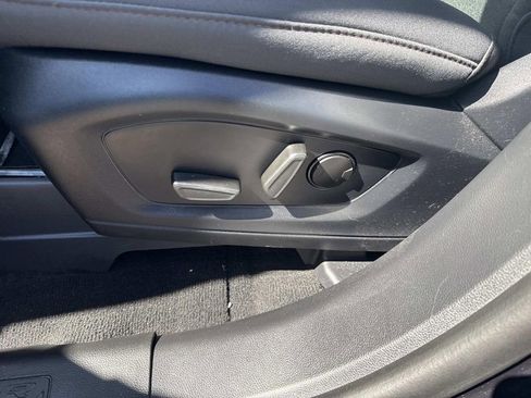 Used 2026 Ford Explorer Active AWD/4WD image 21