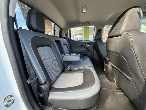 Used 2020 Chevrolet Colorado Z71 image 27