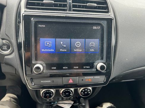 Used 2022 Mitsubishi Outlander Sport SE FWD image 9