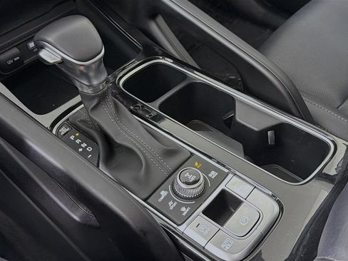 Used 2025 Kia Telluride S AWD/4WD image 22