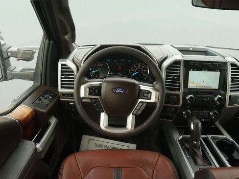 Used 2018 Ford F150 King Ranch w/ Equipment Group 601A Luxury AWD/4WD image 22