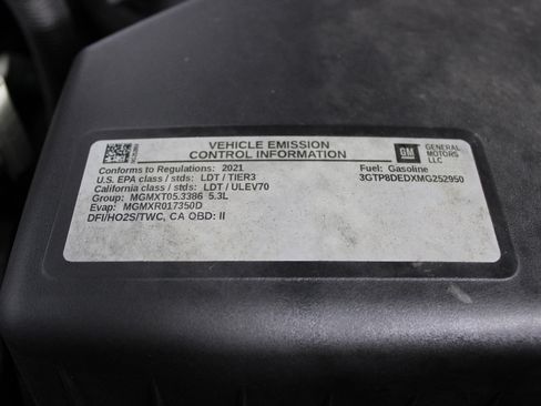 Used 2021 GMC Sierra 1500 SLT w/ SLT Premium Plus Package RWD image 10