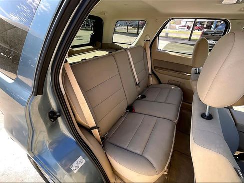 Used 2012 Ford Escape XLT image 18