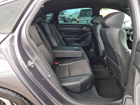 Used 2020 Honda Accord Sport image 30