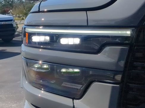 New 2026 RAM 3500 Limited image 10